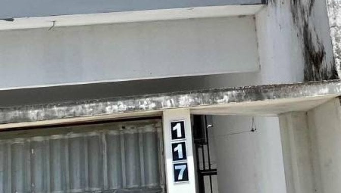 Casa, Padrão, 1 Vaga(S) de Garagem