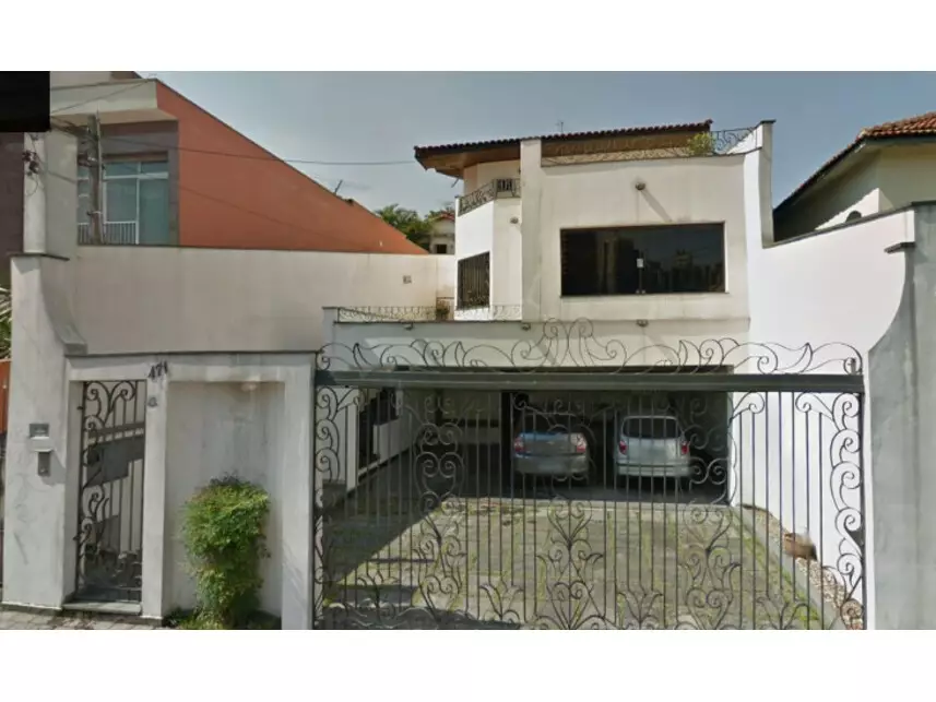 Casa à venda em leilão