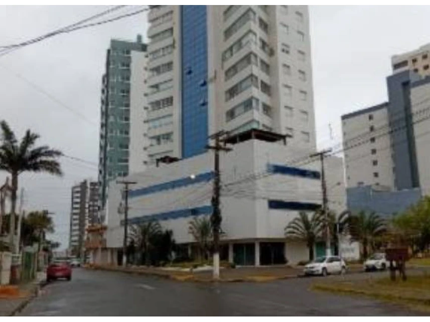 Loja à venda em leilão