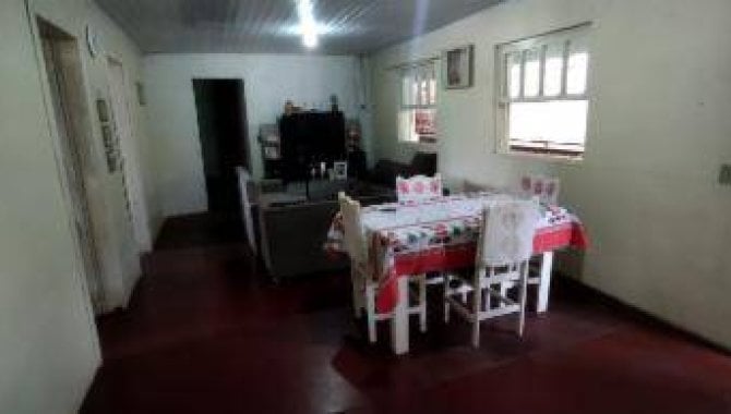 Prédio Comercial 160 m² - Marina - Cachoeira do Sul - RS