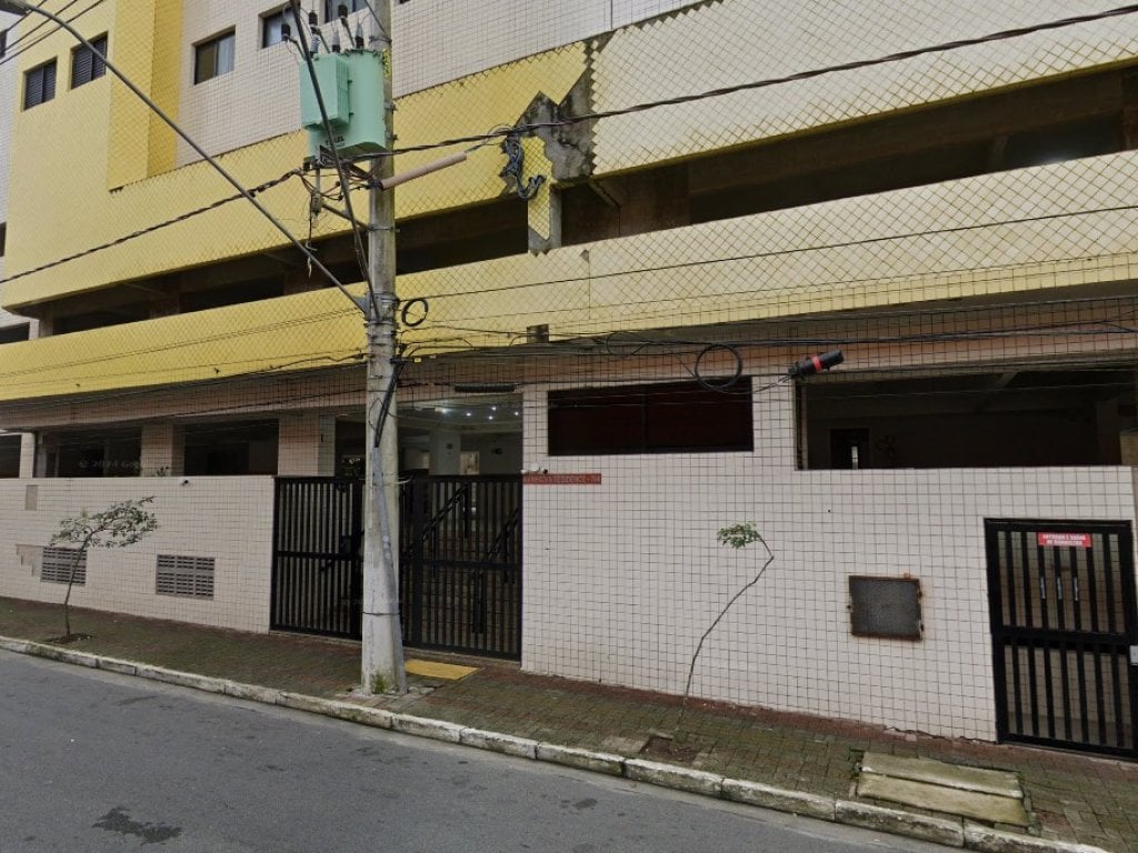 Direitos sobre Apartamento 30 m² (01 vaga) - Praia Ocian - Praia Grande - SP