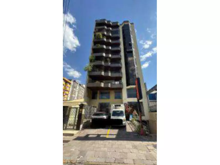 Apartamento à venda em leilão