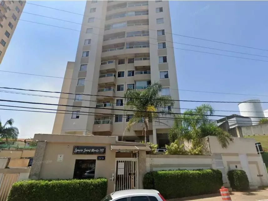 Apartamento à venda em leilão