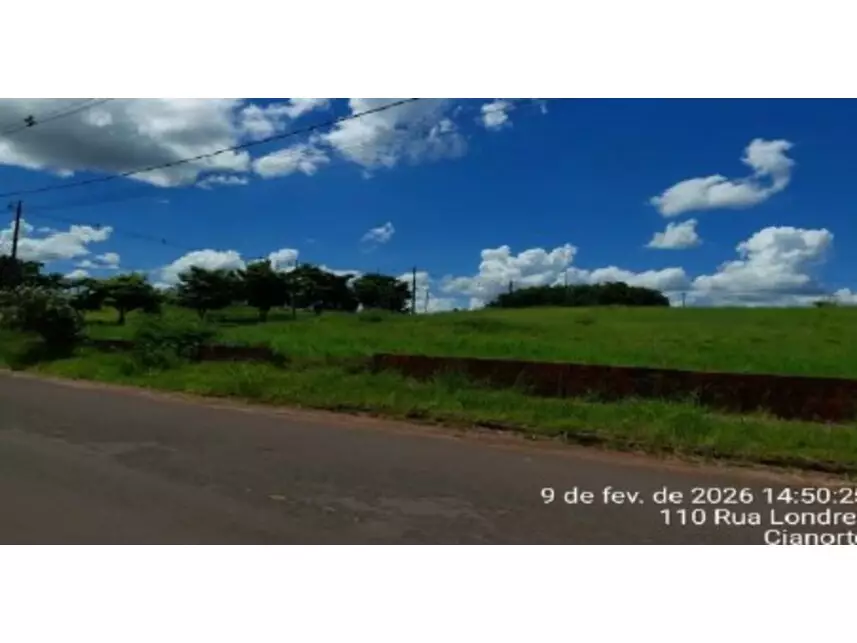 Terreno à venda em leilão