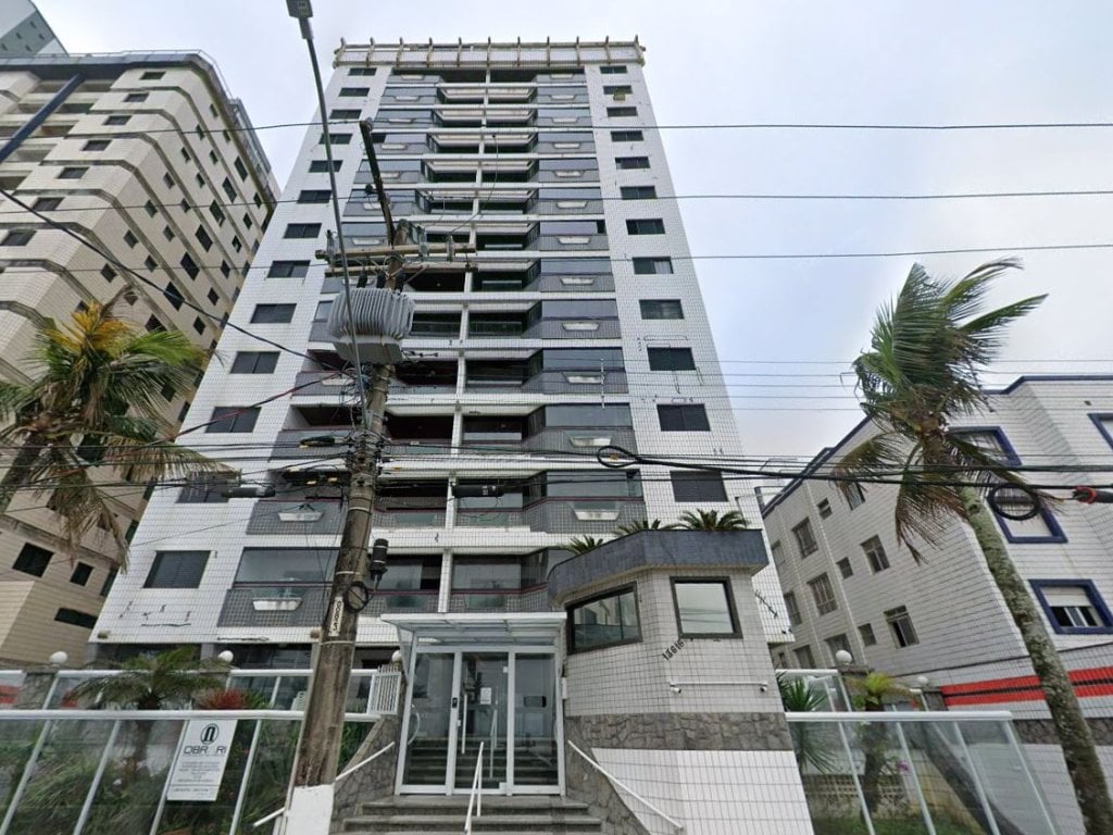 Apartamento 108 m² (Condomínio Frente à Praia) - Caiçara - Praia Grande - SP