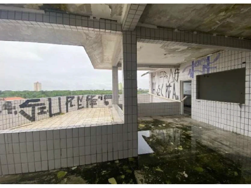 Prédio Comercial à venda em leilão