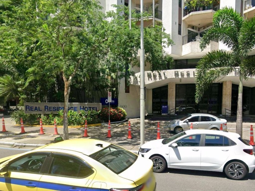 Apartamento 55 m² (privativa + comum) - Copacabana - Rio de Janeiro - RJ