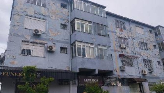 Apartamento, Padrão, 0 Vaga(S) de Garagem