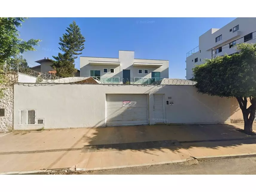 Apartamento à venda em leilão