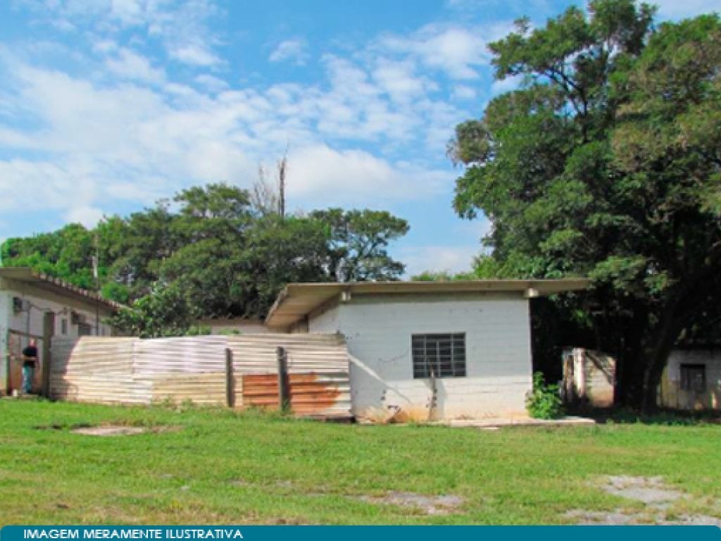 Área com 464.980 m² - Possibilidade de Incorporação Imobiliária - Zona ZIRC - Votorantim - SP