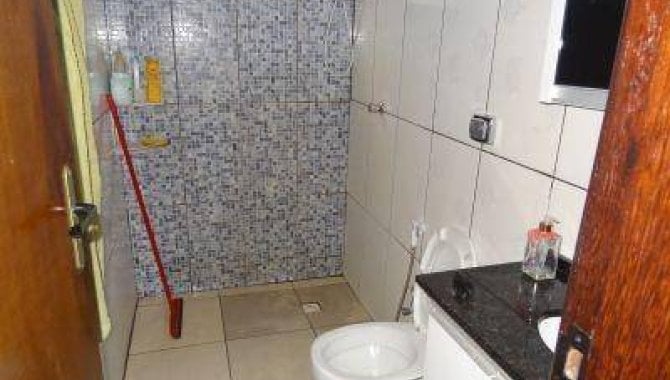 Casa, Padrão, 1 Vaga(S) de Garagem