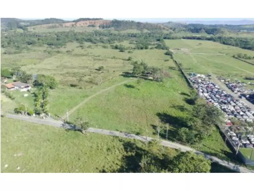 Fazenda à venda em leilão