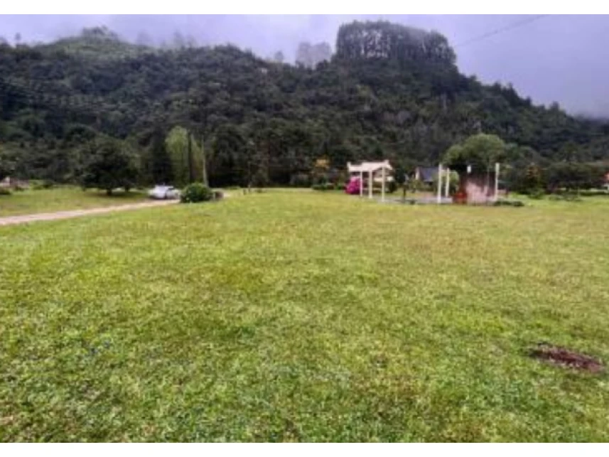 Terreno à venda em leilão
