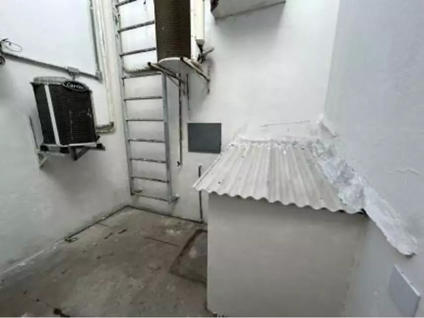 Ex-Agência à venda em leilão