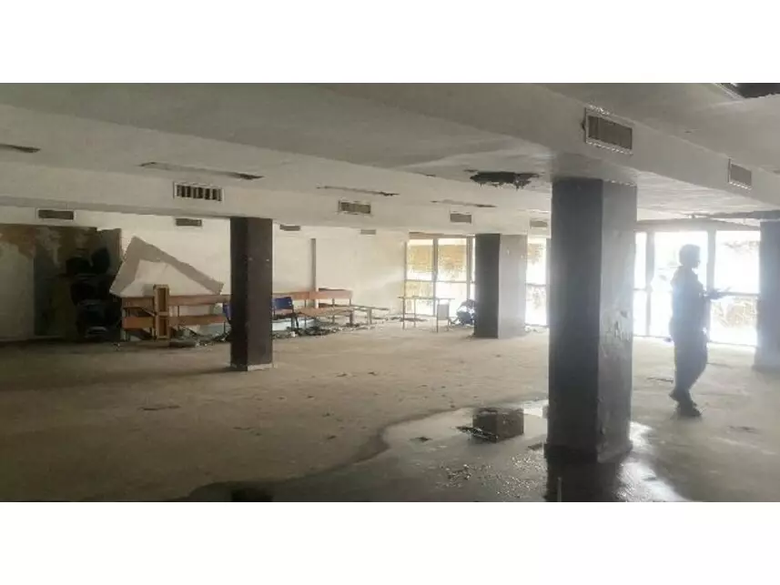 Salas Comerciais à venda