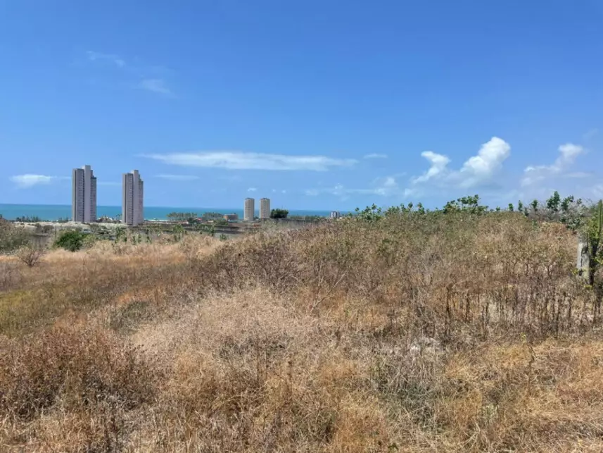 Terreno à venda em leilão