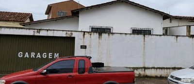 Casas