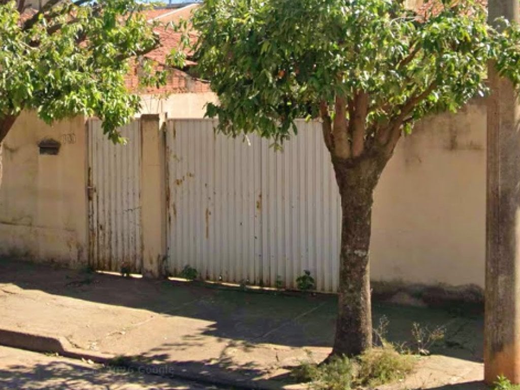 Parte Ideal (33,33%) sobre Casa em Terreno 250 m² - Jardim Santa Rosa - Mirandópolis - SP
