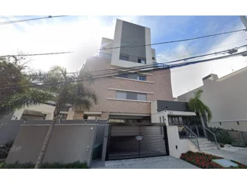 Apartamento à venda em leilão