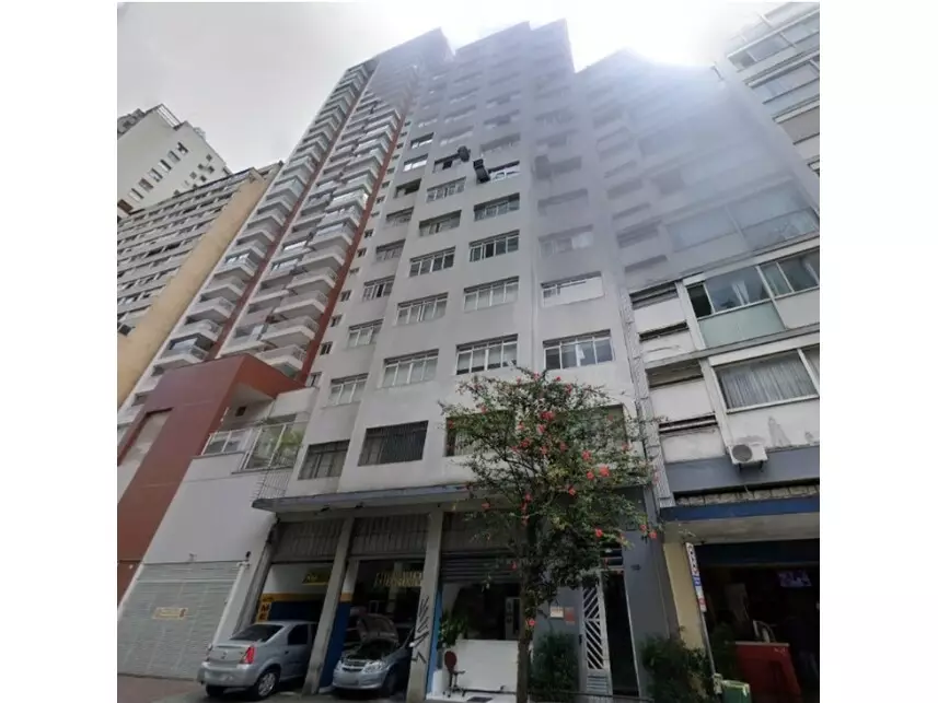Apartamento à venda em leilão