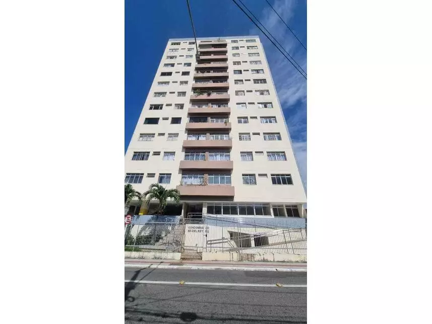 Apartamento à venda em leilão