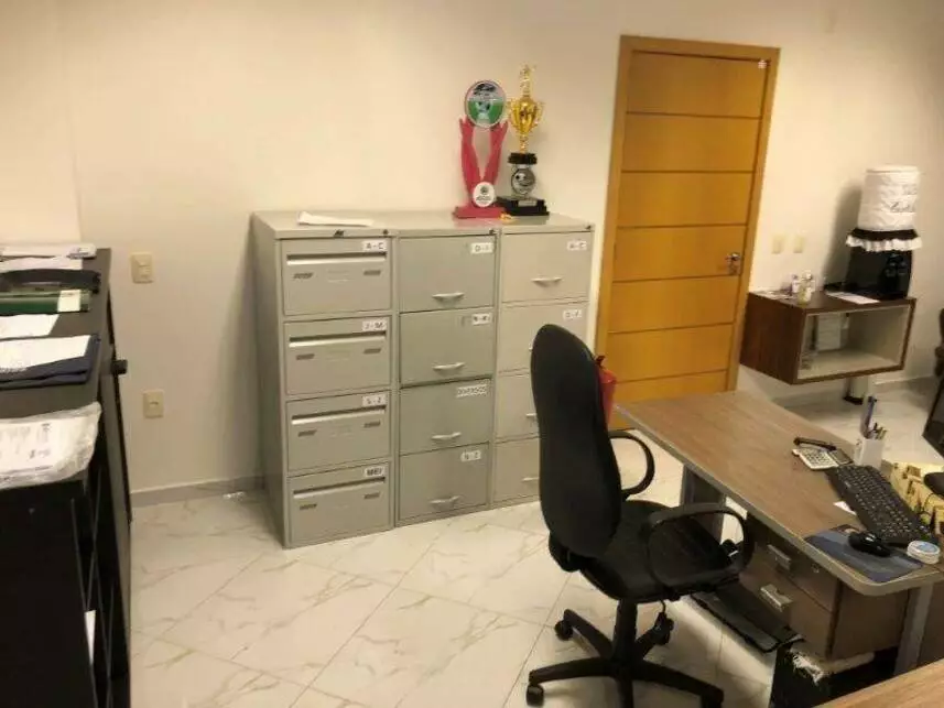 Sala Comercial à venda em leilão