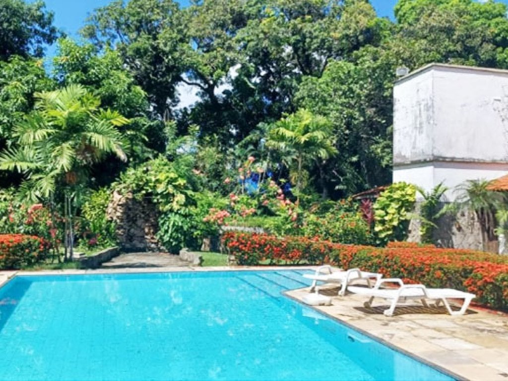 Casa de Alto Padrão em Terreno de 7.832 m² - Barroso - Fortaleza - CE