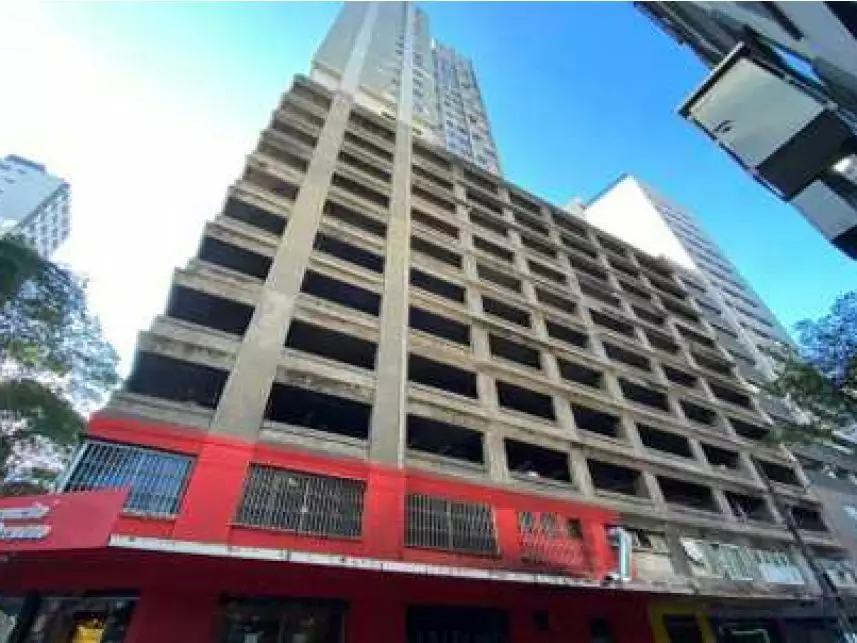 Apartamento à venda em leilão