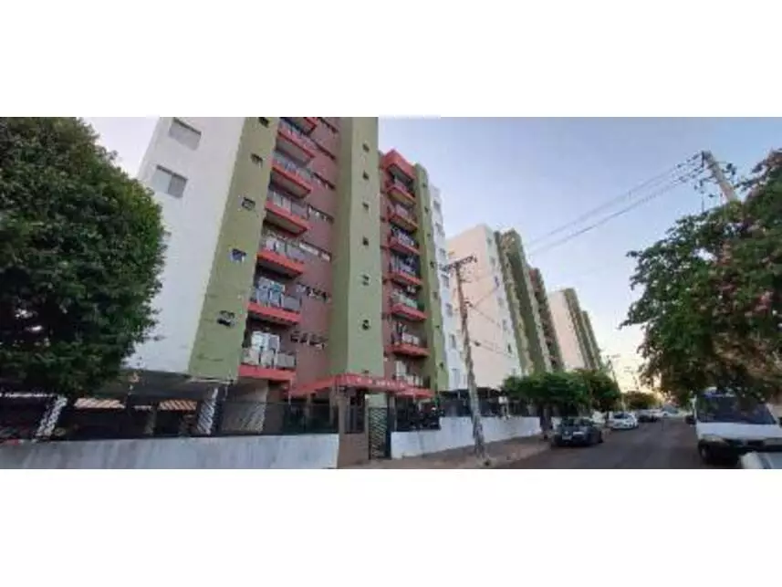 Apartamento à venda em leilão
