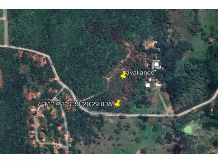 Terreno à venda em leilão