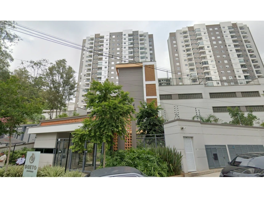 Apartamento à venda em leilão