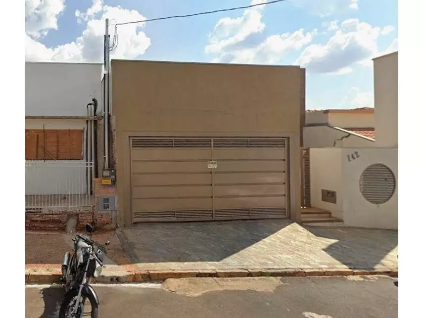 Casa à venda em leilão