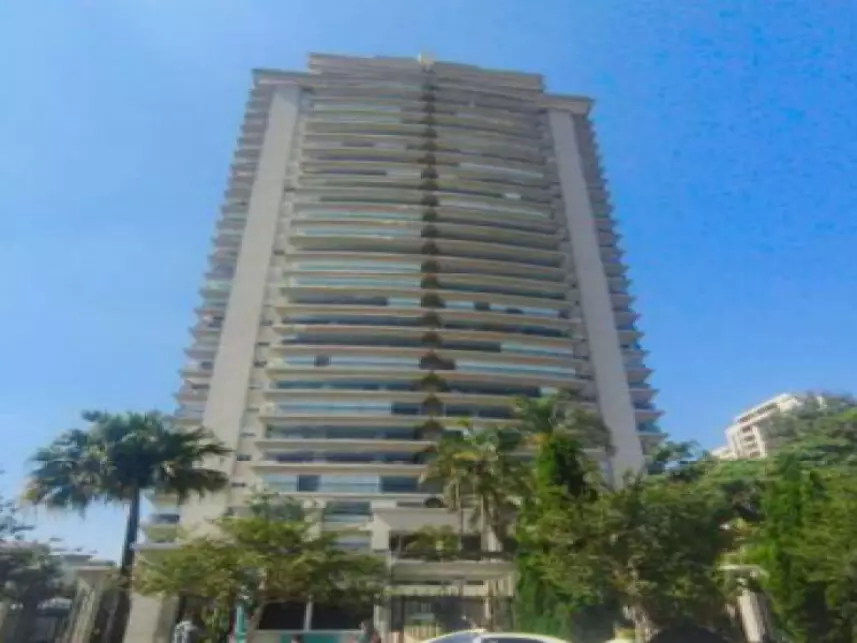 Apartamento à venda em leilão
