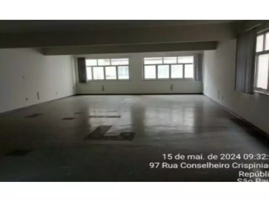Conjunto Comercial à venda
