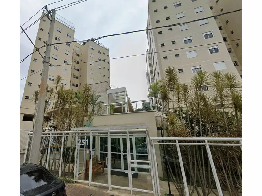 Apartamento à venda em leilão