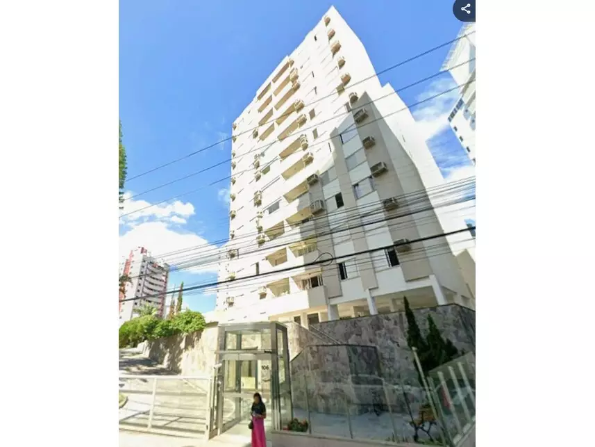 Apartamento à venda em leilão