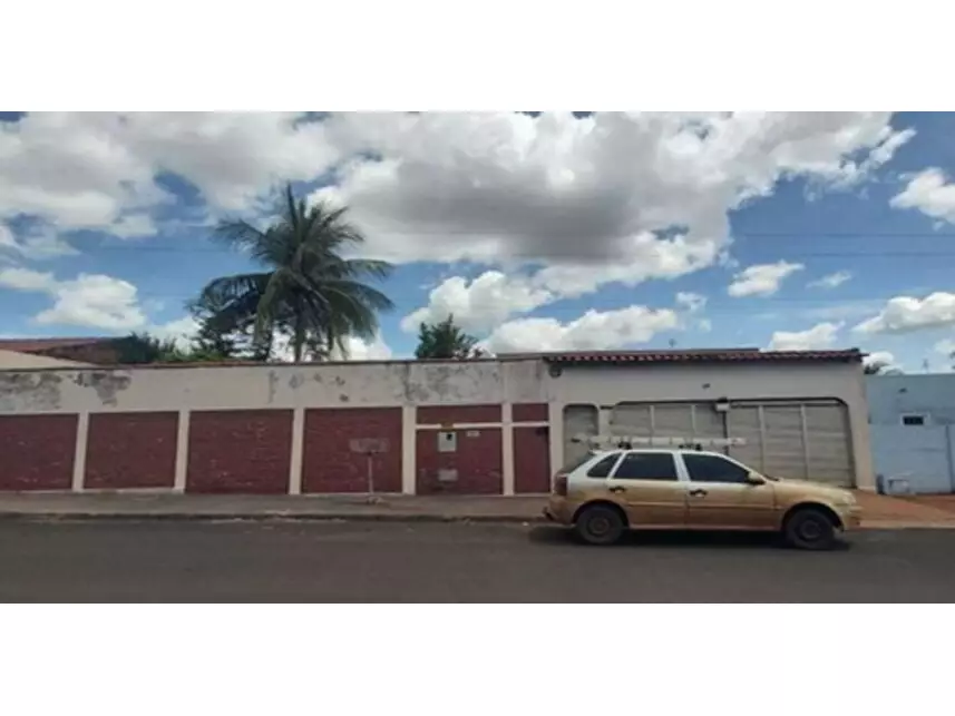 Casa à venda em leilão