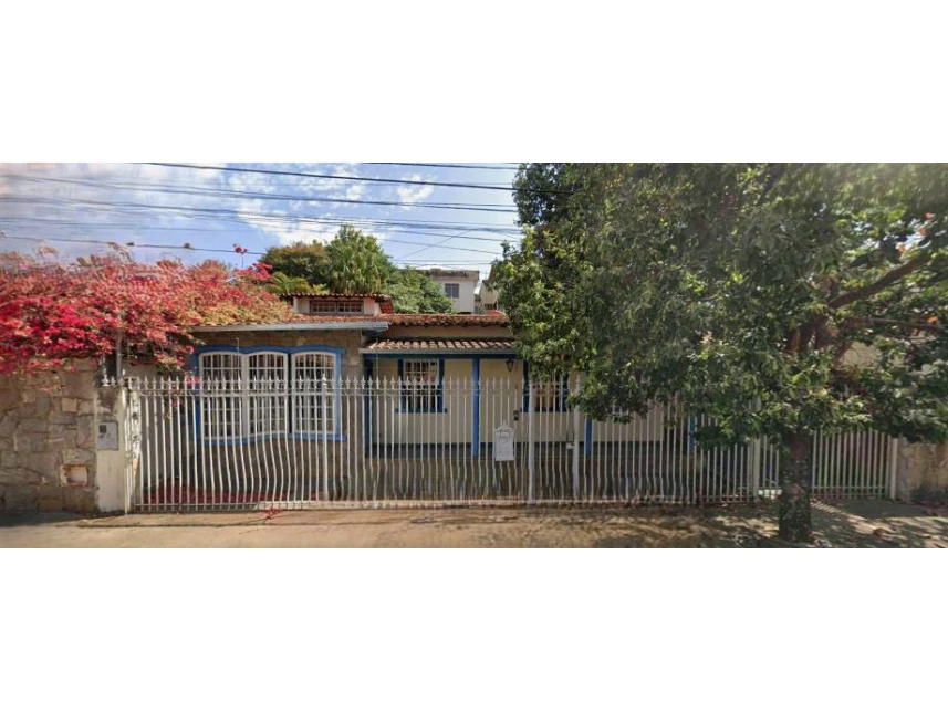 Casa à venda em leilão