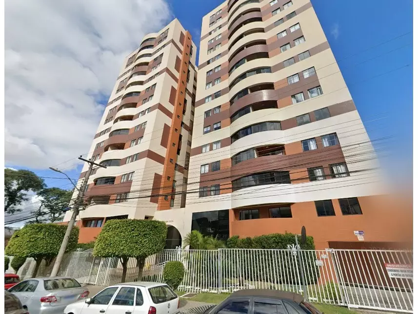 Apartamento à venda em leilão