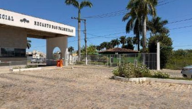 Apartamento, Padrão, 0 Vaga(S) de Garagem