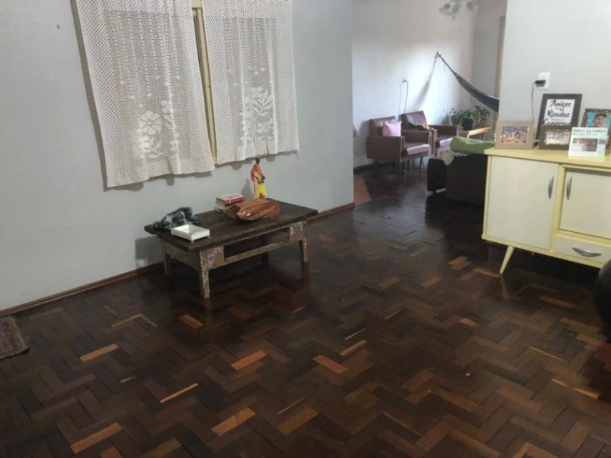 Apartamento à venda em leilão