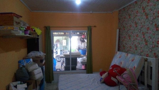 Casa, Padrão, 1 Vaga(S) de Garagem