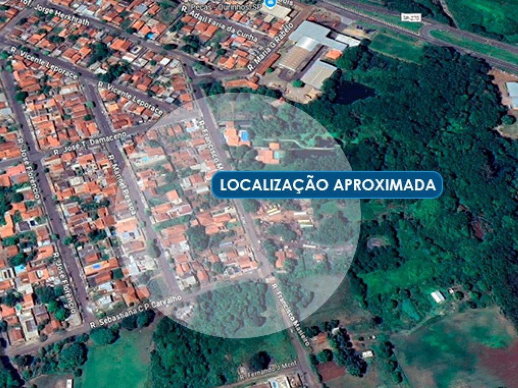 Casas em Área de 8.122 m² - Jardim Josefina - Ourinhos - SP