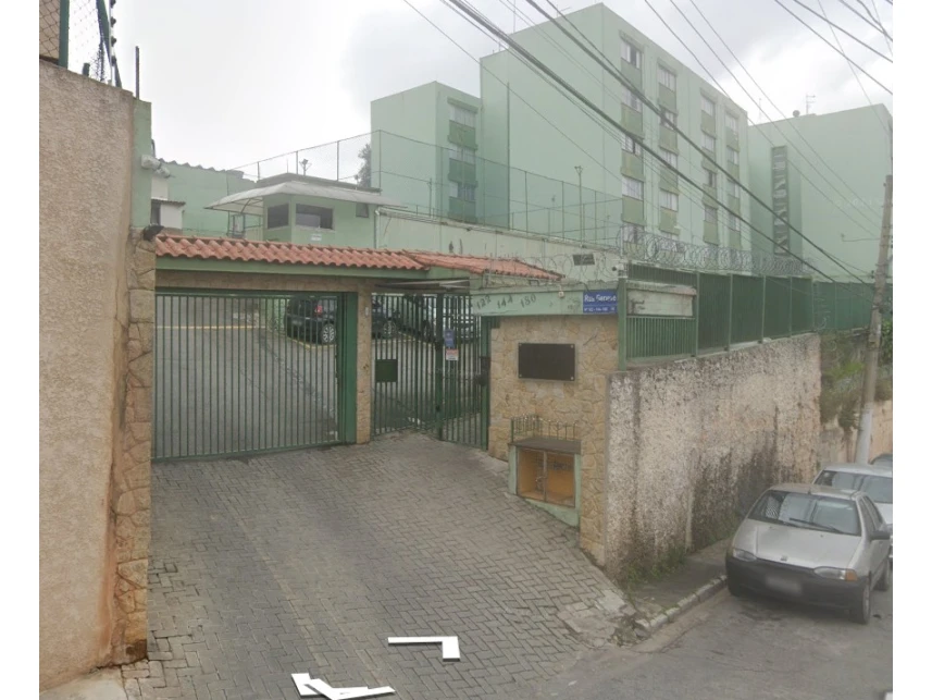 Apartamento à venda em leilão
