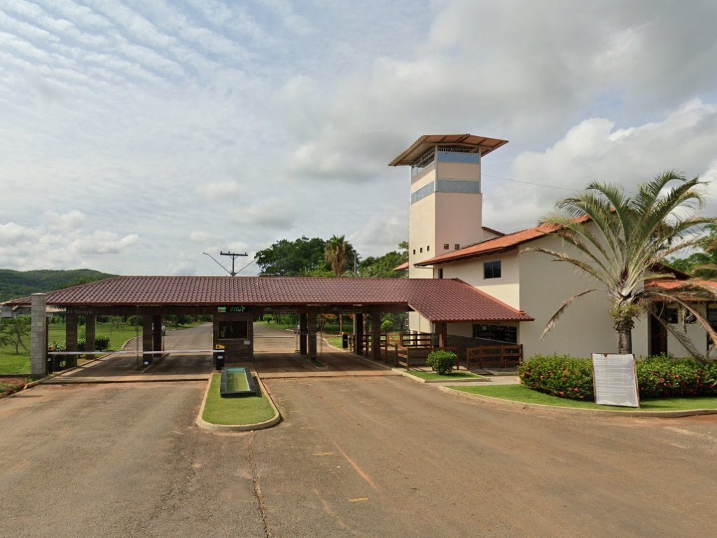 Terreno 1.901 m² - Condomínio Águas da Serra - Hidrolândia - GO