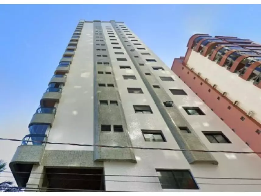 Apartamento à venda em leilão