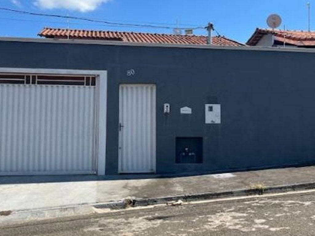 Casa 137 m² - São Sebastião do Paraíso-MG - Rua Helena Fartti, 80 - Residencial Riviera