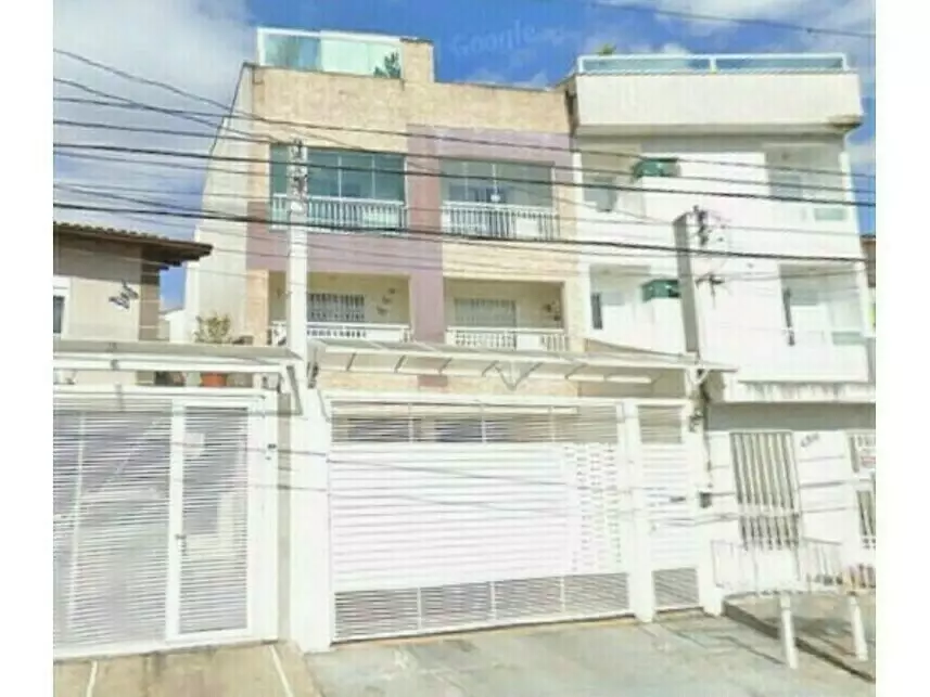 Apartamento à venda em leilão