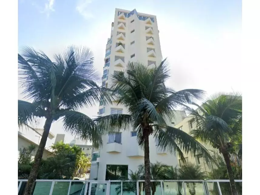 Apartamento à venda em leilão