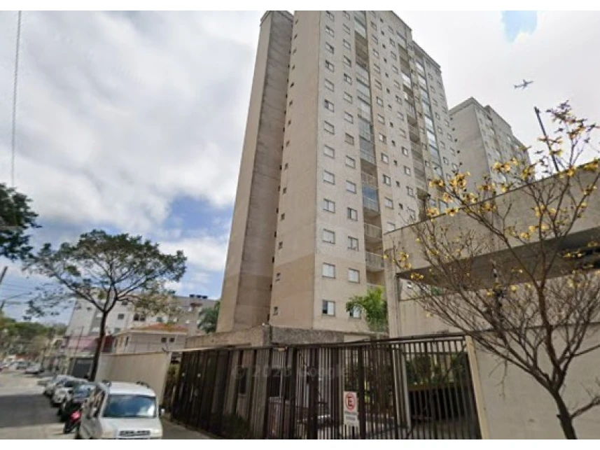 Apartamento à venda em leilão